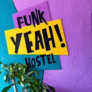  Hostel Funk Yeah
